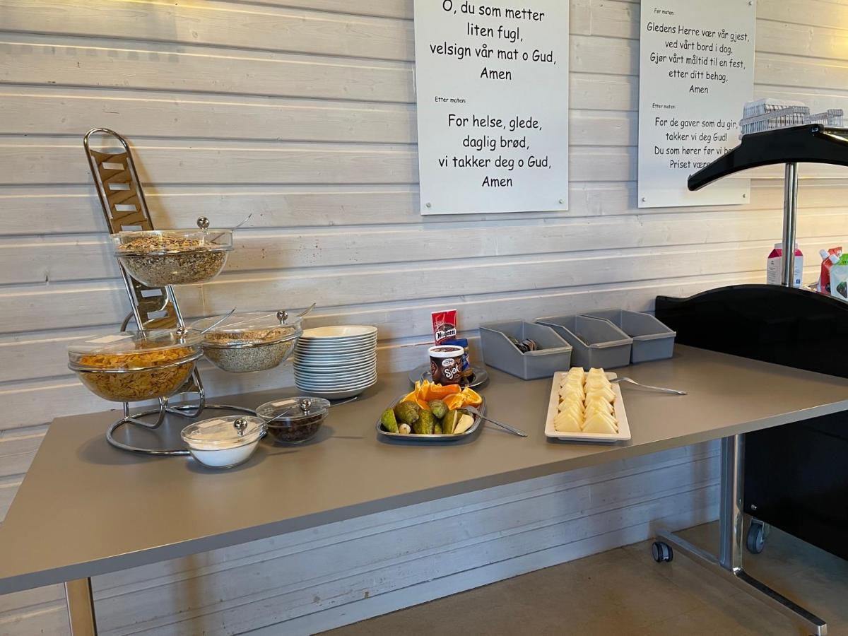 Borg Sommerhotell Alesund Bagian luar foto